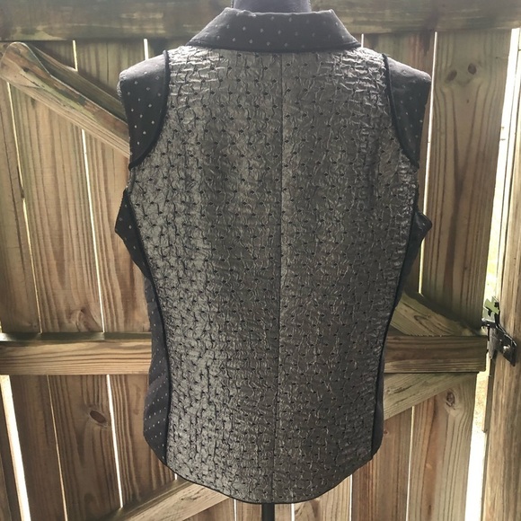 Coldwater Creek Two Tone Tailored Silver & Black Button Up Vest Size M - Picture 2 of 4